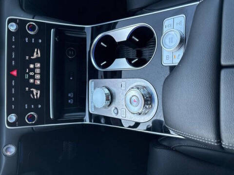 2025 Genesis GV80 2.5T Standard