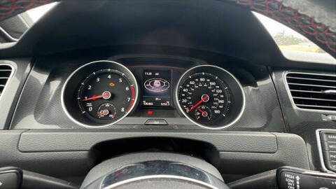 2015 Volkswagen Golf GTI SE