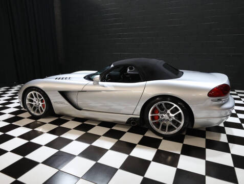 2004 Dodge Viper SRT-10