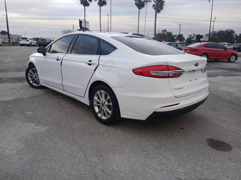 2019 Ford Fusion SE
