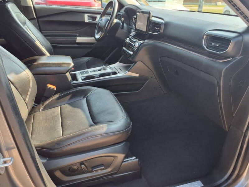 2022 Ford Explorer Limited