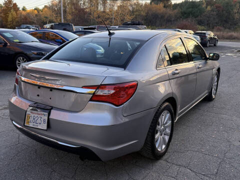 2013 Chrysler 200 Touring
