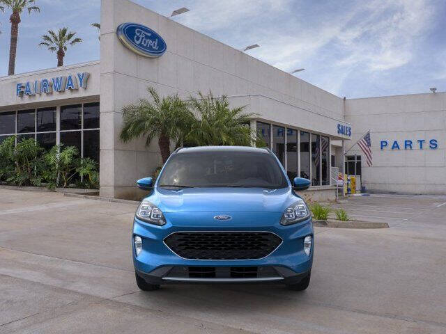 2022 Ford Escape Titanium