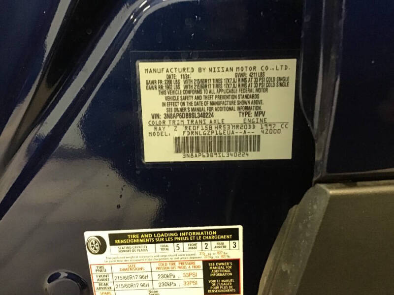 2025 Nissan Kicks SR