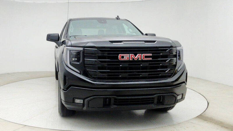 2025 GMC Sierra 1500 Elevation Standard