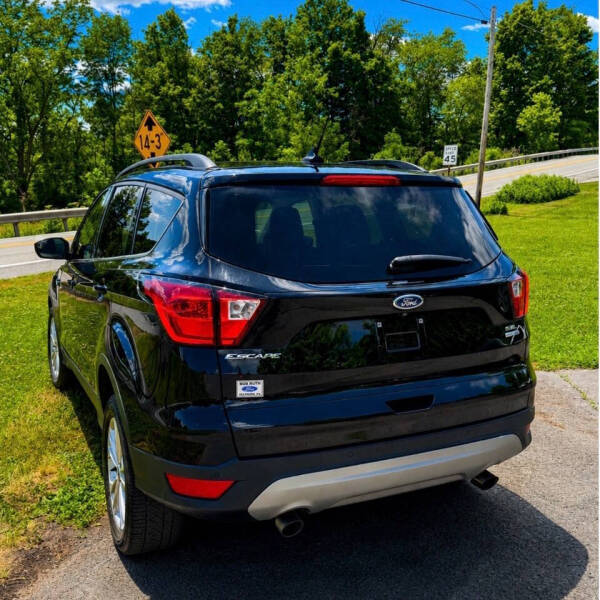2019 Ford Escape SEL