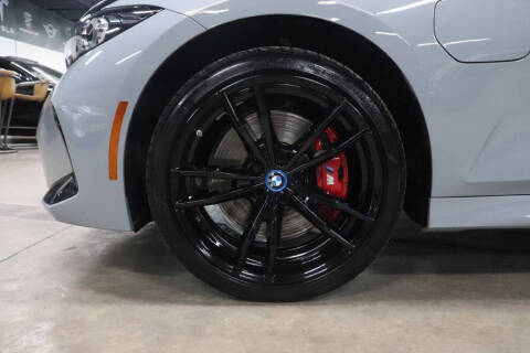 2024 BMW 3 Series 330e