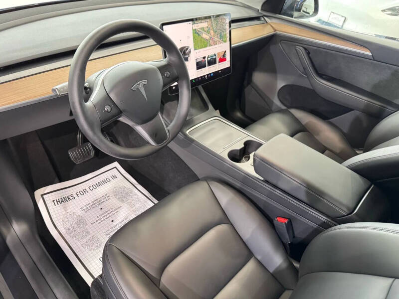 2024 Tesla Model Y Long Range