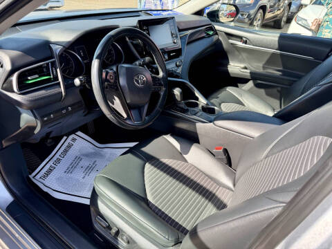 2024 Toyota Camry SE