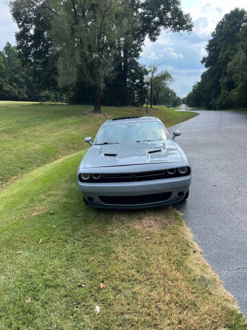 2021 Dodge Challenger SXT