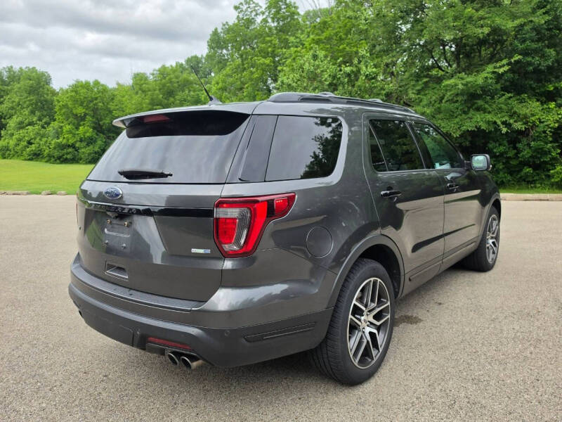 2019 Ford Explorer Sport