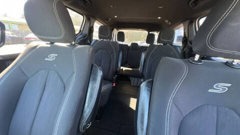 2018 Chrysler Pacifica Touring Plus