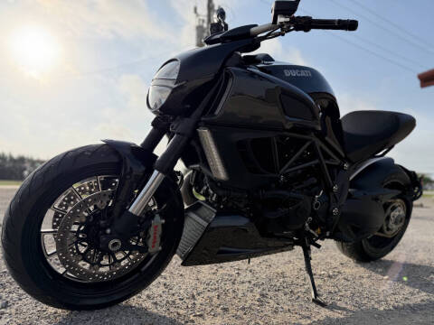 2011 Ducati Diavel Carbon