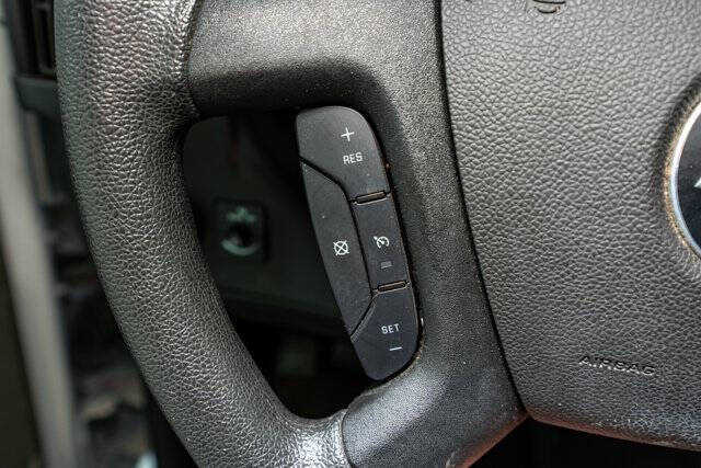 2023 Chevrolet Express 2500