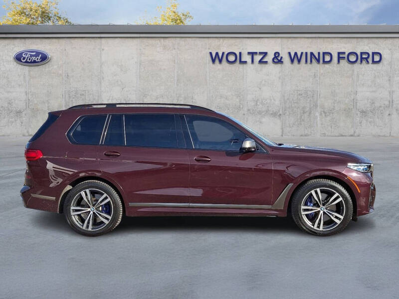 2022 BMW X7 M50i