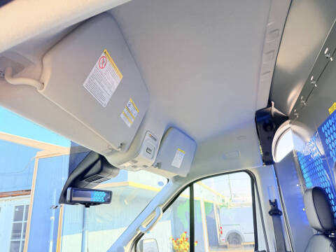 2023 Ford Transit 250