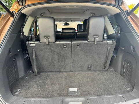 2017 Nissan Pathfinder Platinum