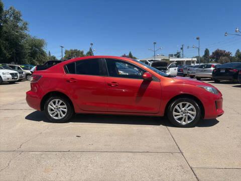 2013 Mazda MAZDA3 i Touring