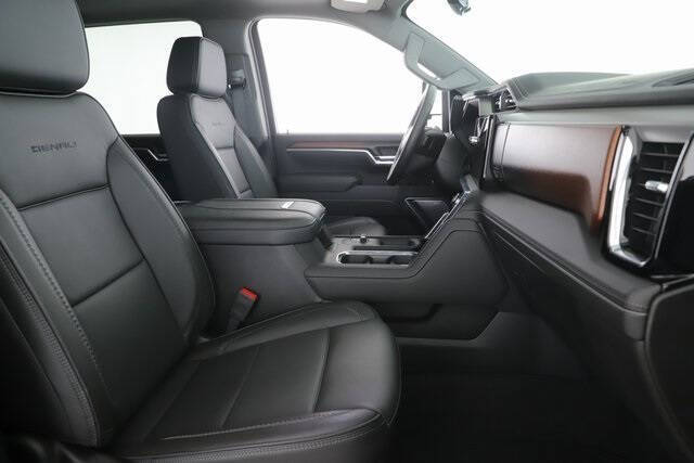 2025 GMC Sierra 3500HD