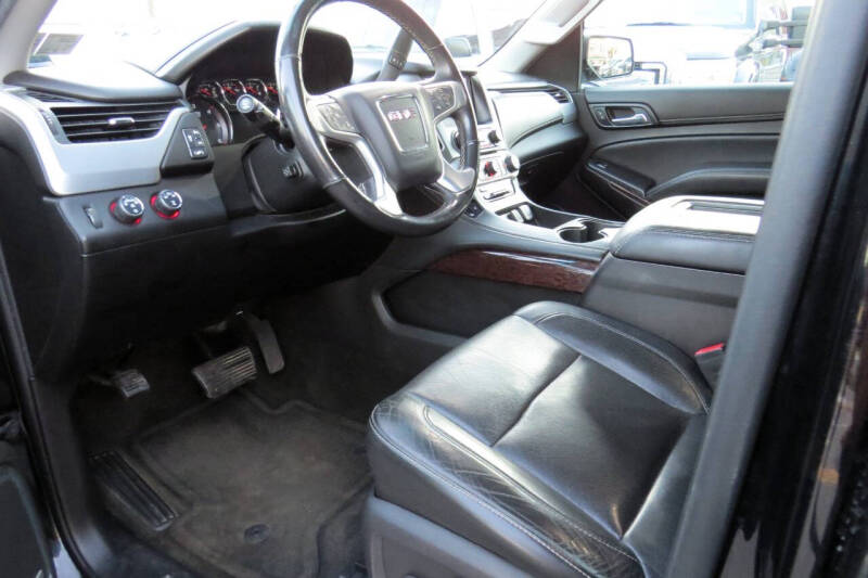 2016 GMC Yukon XL SLT