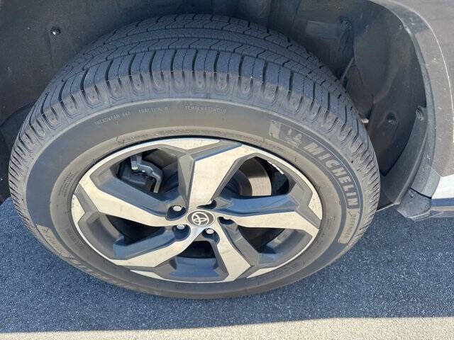 2021 Toyota RAV4 Prime SE