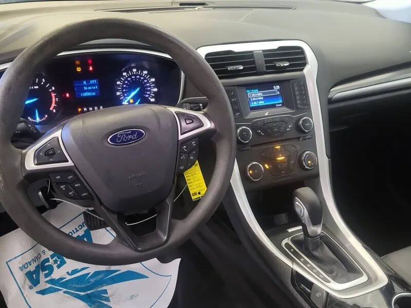 2016 Ford Fusion S