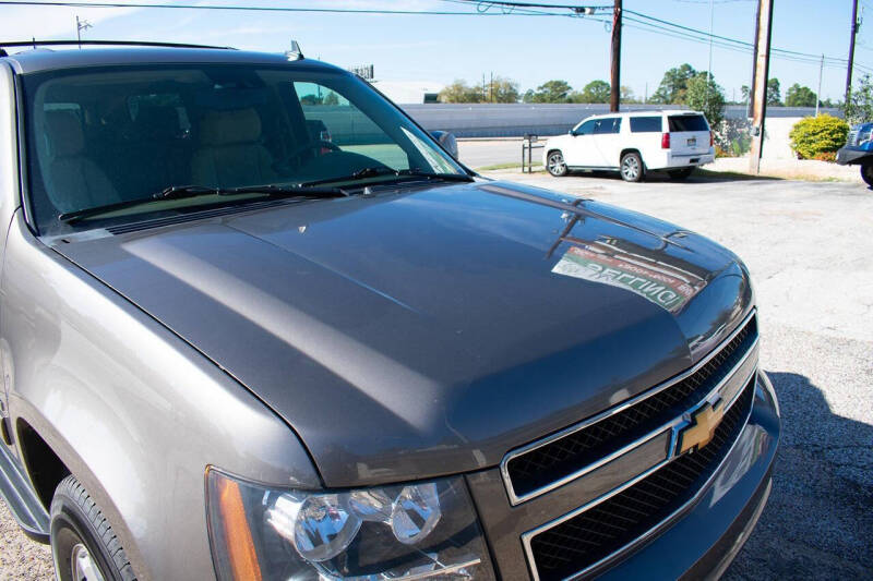 2012 Chevrolet Suburban LS