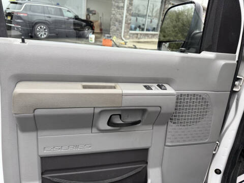 2012 Ford E-Series E-250