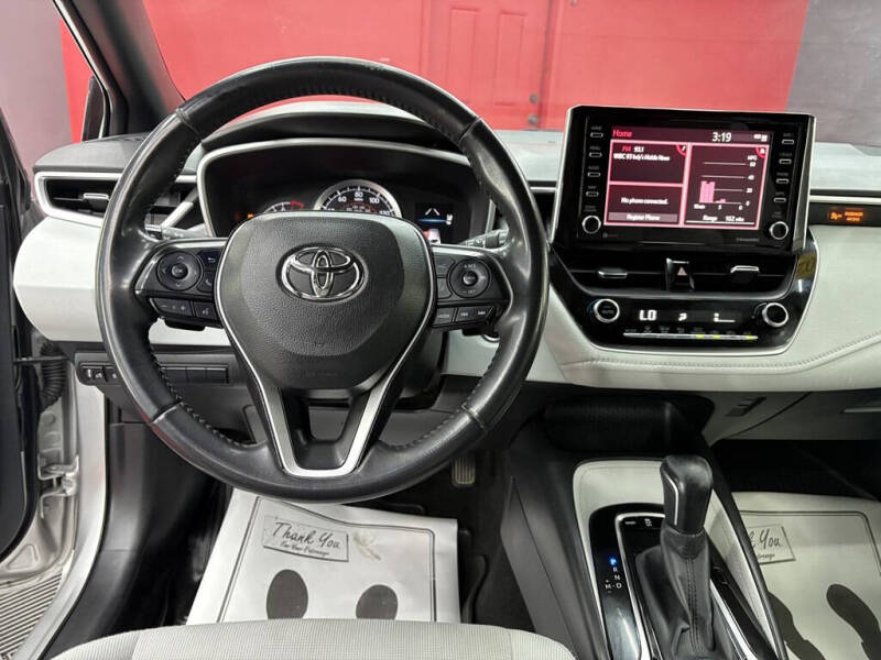 2021 Toyota Corolla Hatchback SE