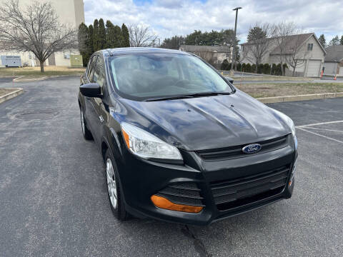 2014 Ford Escape S