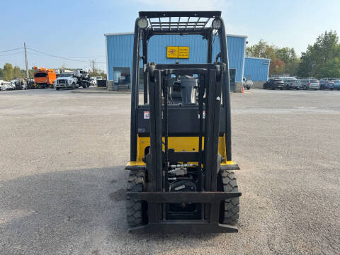 2019 Yale GLP030V