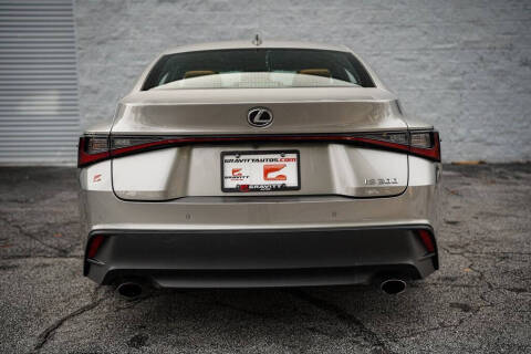 2023 Lexus IS 300