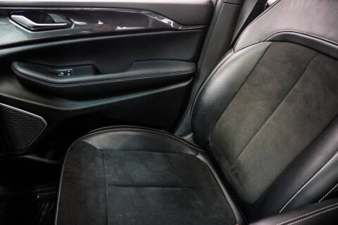 2022 Jeep Grand Cherokee L Altitude