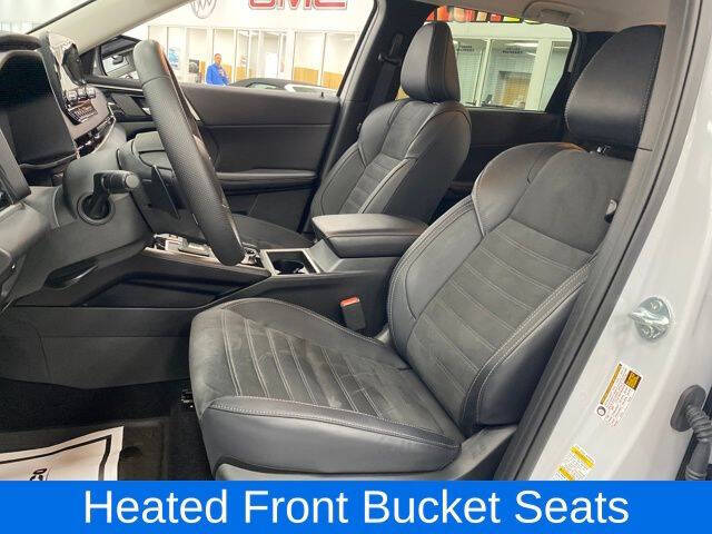 2025 Mitsubishi Outlander PHEV SE