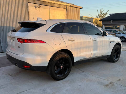 2019 Jaguar F-PACE 30t Portfolio
