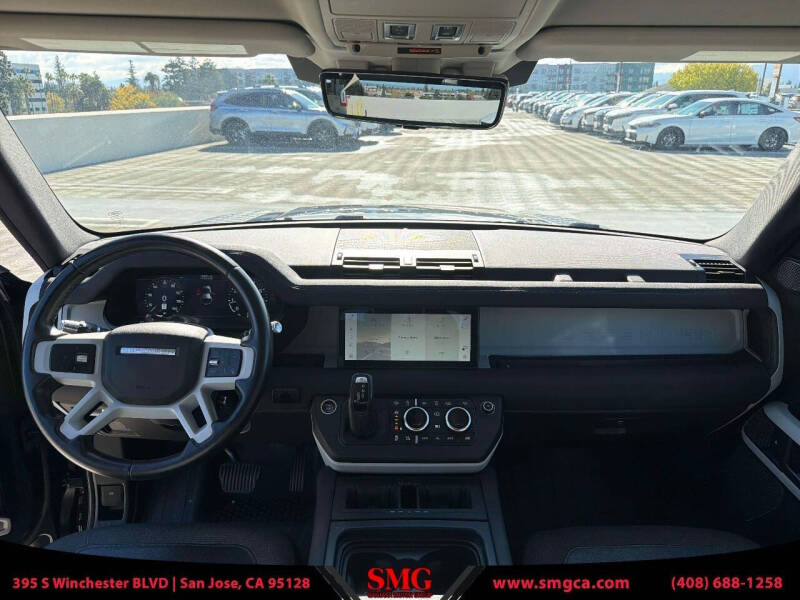 2020 Land Rover Defender 110 SE