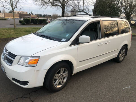 2010 Dodge Grand Caravan for sale at Blue Line Auto Group in Portland OR