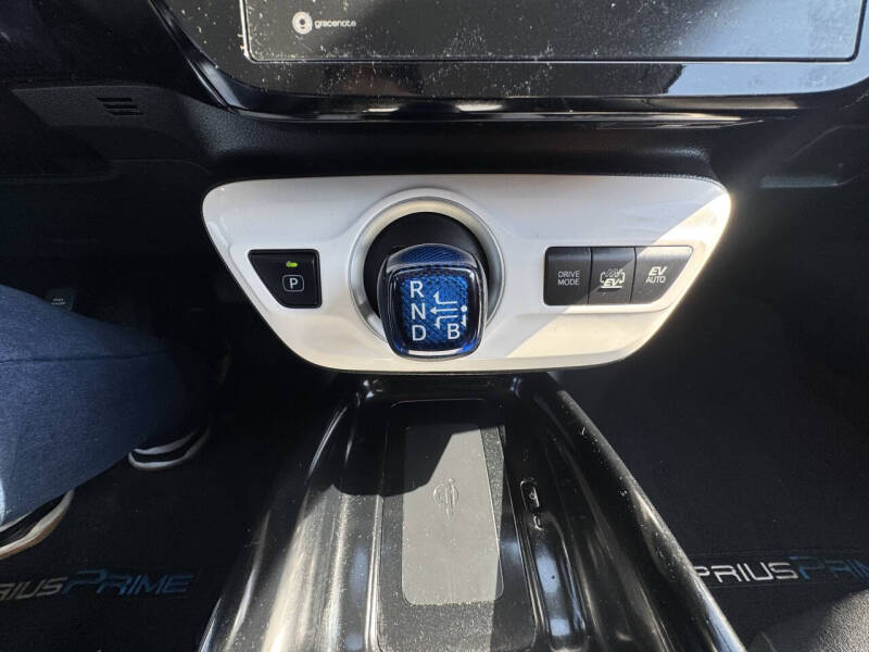 2017 Toyota Prius Prime Plus