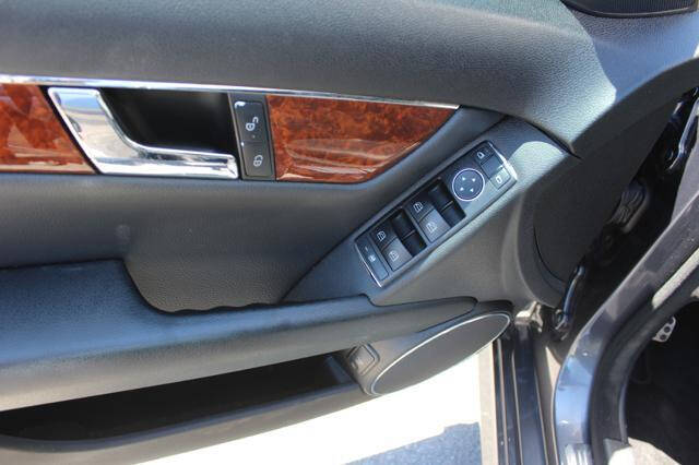 2010 Mercedes-Benz C-Class C 300 Sport