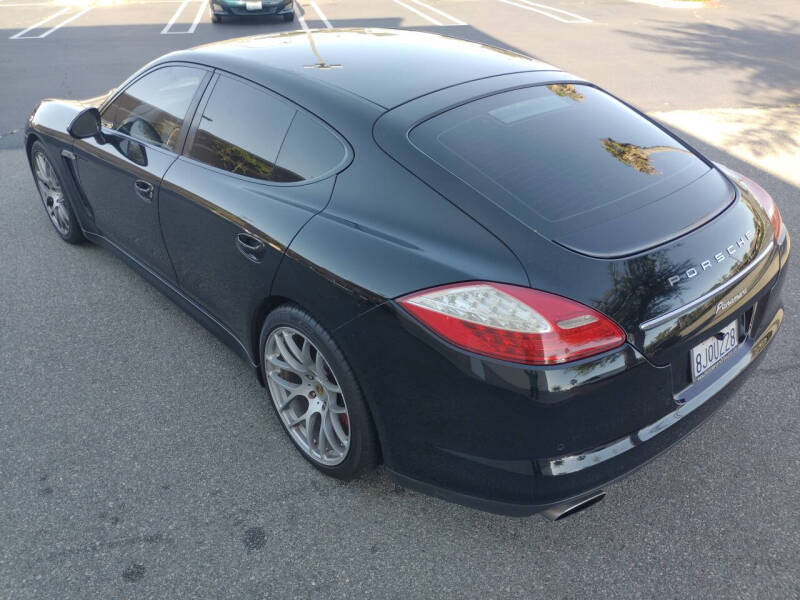 2012 Porsche Panamera