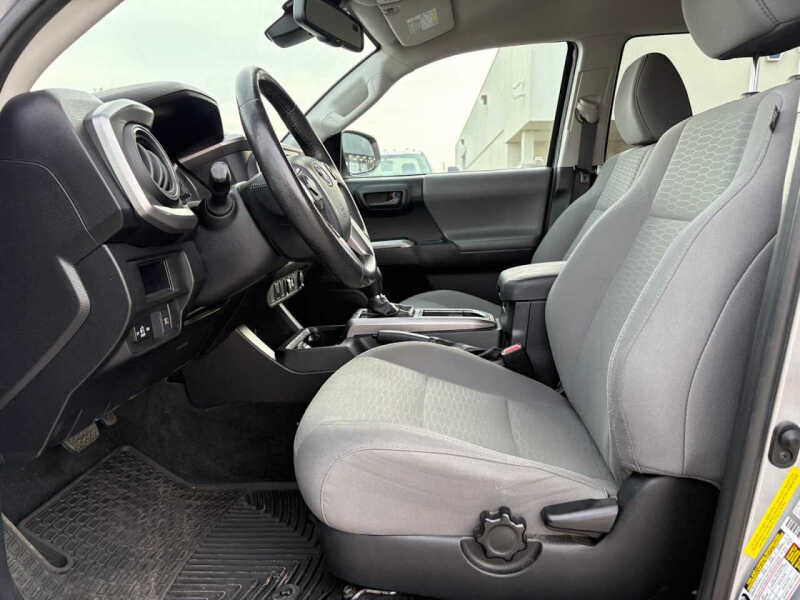 2018 Toyota Tacoma SR5 V6