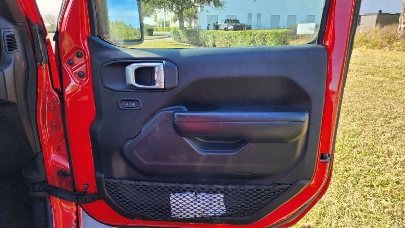 2020 Jeep Gladiator Sport S