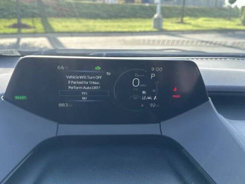 2025 Toyota Prius XLE