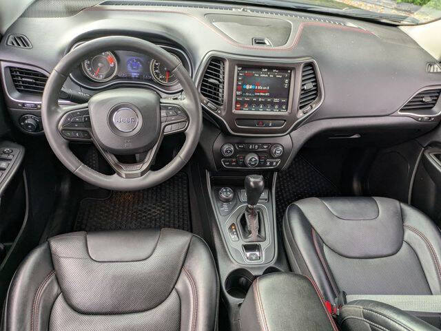 2022 Jeep Cherokee Trailhawk