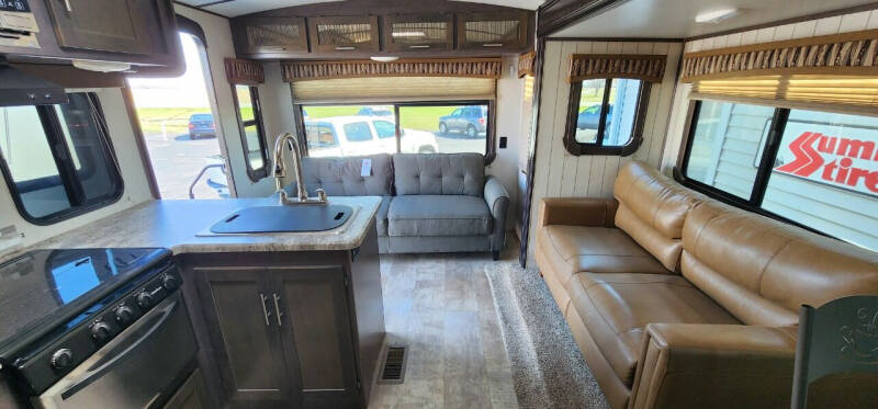 2018 Keystone RV SunSet Trail Super Lite