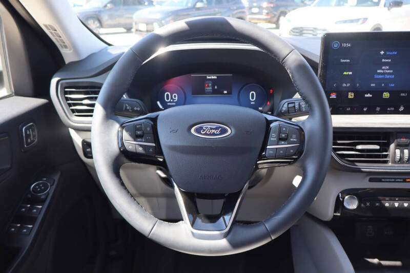 2024 Ford Escape Platinum