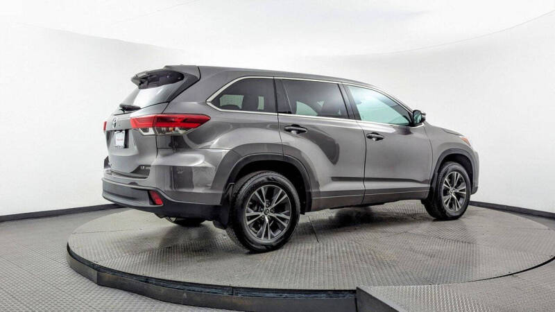 2018 Toyota Highlander LE Plus