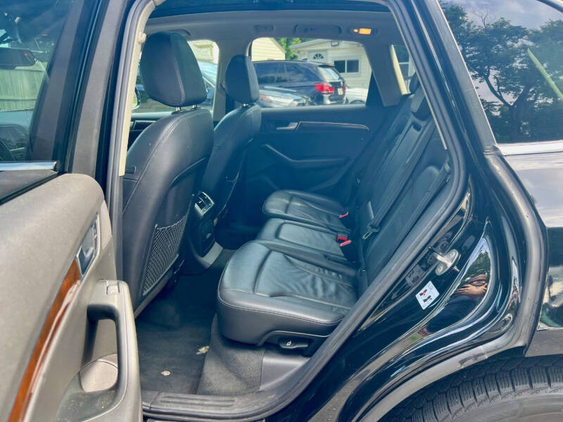 2012 Audi Q5 3.2 quattro Premium Plus