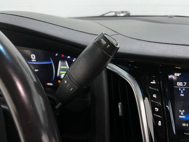 2018 Cadillac Escalade ESV Luxury