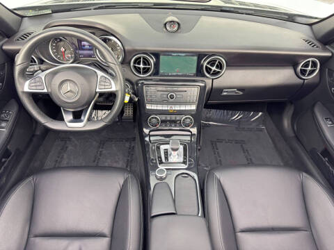 2019 Mercedes-Benz SLC SLC 300